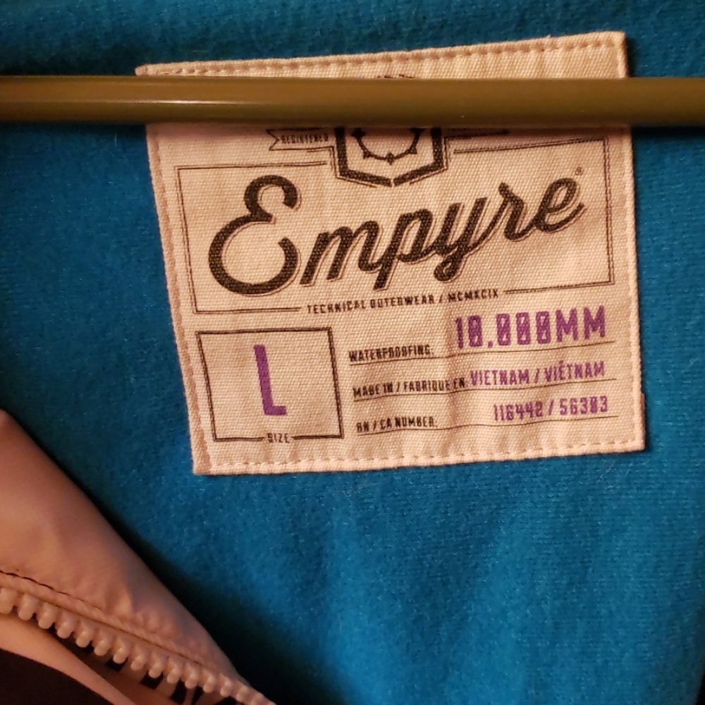 Snowboard jacket - Picture 2 of 3